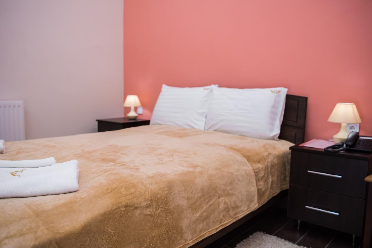 Hotel " Boutique " 우주고로트 외부 사진