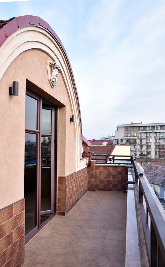 Hotel " Boutique " 우주고로트 외부 사진